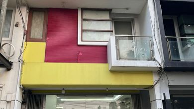 Ruko, 3 Lantai, di Joglo