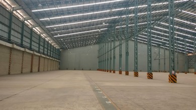 Gudang Terenovasi 10000 m2 Cakung, Jakarta Timur