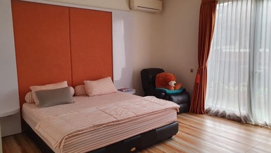 For Sale rumah Premium di Meruya, Jakarta Barat - LT 356m²