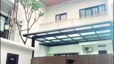 Rumah Area Luxury Bintaro, Jakarta Selatan - Harga Menarik 2,75 Miliar