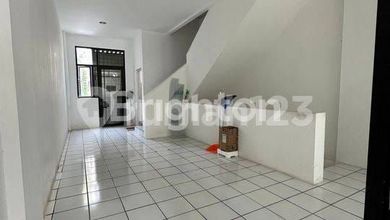 Dijual Cepat Ruko Siap Huni, Kawasan Premium, Harga Murah