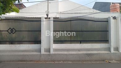 Rumah Elegan di Srengseng, Jakarta Barat, 3 Kamar Tidur, LT 276m²