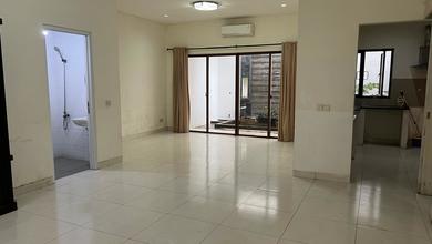 Disewakan Rumah Minimalis Kawasan Cakung, Jakarta Timur, LT  153 m2