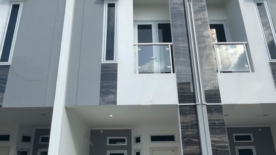 Promo Rumah di Jatinegara, Jakarta Timur, LB 63m², Harga 1,29 Miliar