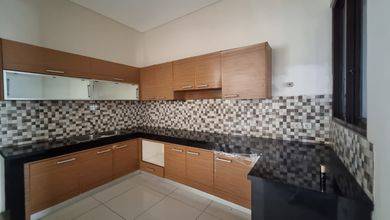 Rumah Unfurnished Daerah Strategis di Tarumajaya