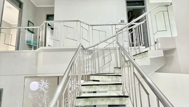 Hunian Elegan di Pulo Gadung, Jakarta Timur, 4 Kamar Tidur, LT 148m²