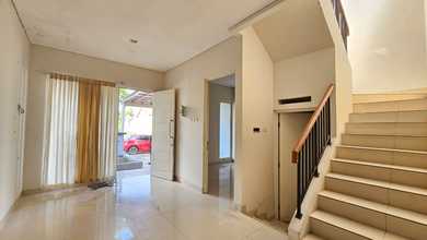 Rumah Sewa Cocok untuk Huni dan Kantor Daerah Tarumajaya, Bekasi