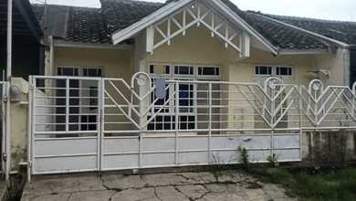 Kesempatan Rumah di Harapan Indah, Bekasi, LB 80m², Harga 750 Juta