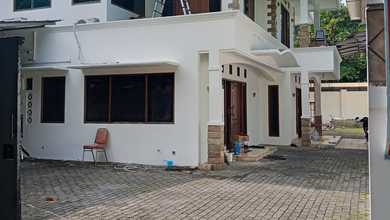 Rumah Sewa Murah Lokasi Duren Tiga, Jakarta Selatan, LB 700m²