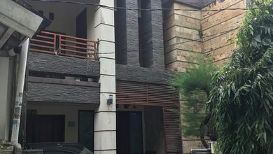 Jual Rumah Siap Huni di Harapan Baru, Bekasi, LT 200 m2