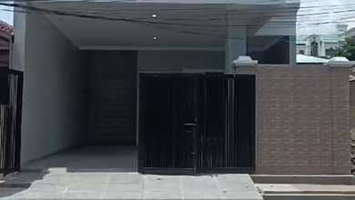 Rumah Mewah di Pulomas, Jakarta Timur, 3 KT, LT 132m²