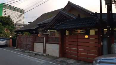 Kesempatan Eksklusif, rumah Mewah di Menteng, Jakarta Pusat, LB 374m²