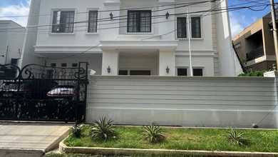 Hunian Elite di Kawasan Pulomas, Jakarta Timur, LB 402m², Harga 7,35 Miliar