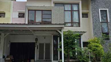 Hunian Mewah di Jakarta Garden City, Jakarta Timur, 3 Kamar Tidur, LT 198m²