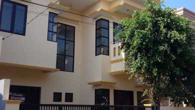 Hunian Elegan di Rawamangun, Jakarta Timur, 4 KT, LT 172m²