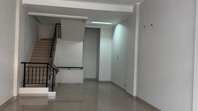 Ruko Ruby 3 Lantai Summarecon Bekasi Siap Pakai