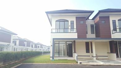Promo Rumah di Suvarna Sutera, Tangerang, LB 92m², Harga 1,5 Miliar