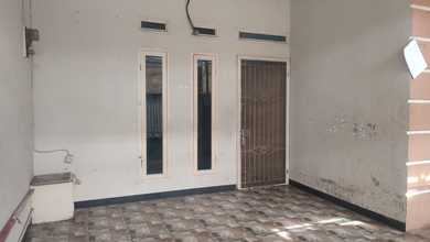Kesempatan Rumah di Cipondoh, Tangerang, LB 70m², Harga 925 Juta