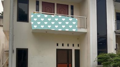 Dijual Rumah Strategis di Ciledug, Tangerang - LT 84m²