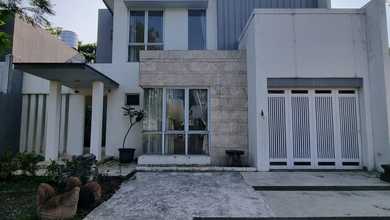 Penawaran Eksklusif, rumah Prestisius di BSD De Park, Tangerang, LB 273m²