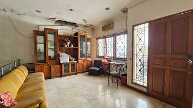 Dijual rumah Mewah di Grogol, Jakarta Barat - LT 216m²