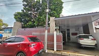 Kesempatan Langka, rumah Mewah di Klender, Jakarta Timur, LB 450m²