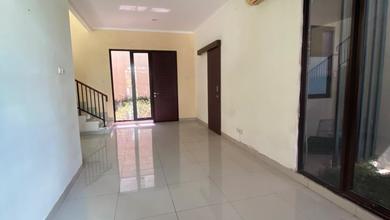 Rumah Siap Pakai di Kawasan Bekasi, Bekasi, LT 144m²