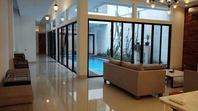 Rumah premium dengan Lahan 340 m2 Daerah Menteng, Jakarta Pusat