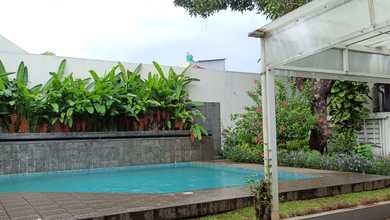 Segera Disewakan di Kuningan, Kuningan, LT 920m², Harga 775 Juta /tahun