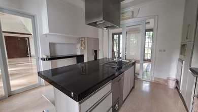 Rumah Siap Huni di Cipete, Jakarta Selatan, LT 1900m², Harga 1,2 Miliar /tahun