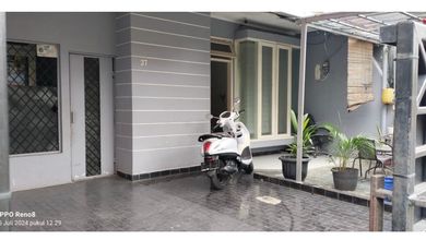 Hunian Idaman di Joglo, Jakarta Barat, 4 KT, Harga 2,5 Miliar