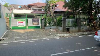 Penawaran Eksklusif, rumah Mewah di Lebak Bulus, Jakarta Selatan, LB 600m²