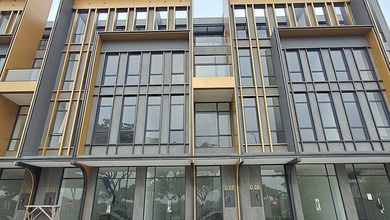 Office Building Semi Basement Shgb 4 Lantai Siap Pakai di BSD