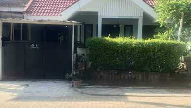 Jual Rumah Strategis di Rempoa, Tangerang - LT 160m²