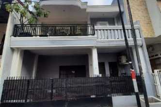 Hunian Elegan di Kayu Putih, Jakarta Timur, 3 KT, LT 90m²