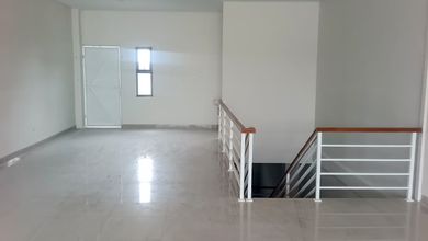 Disewakan Gudang  unit baru di kawasan Bizpark Pulo Gadung