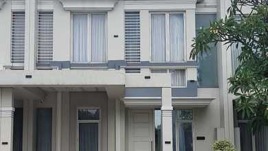 Rumah Area Luxury Pakuwon, Surabaya - Harga Terbaik 2,8 Miliar