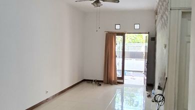 Rumah Sewaan Murah di Harapan Indah, Bekasi, 3 KT, Harga 32 Juta /tahun