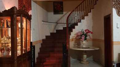 Hunian Elite di Kawasan Tangerang Kota, Tangerang, LB 500m², Harga 5,85 Miliar