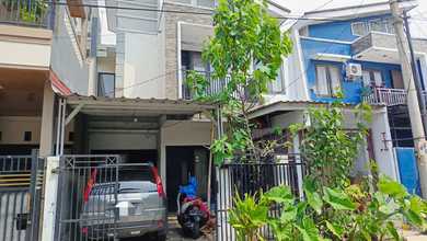 Promo Rumah di Cakung, Jakarta Timur, LB 73m², Harga 1,6 Miliar