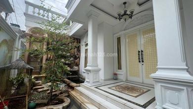 Rumah Area Premium Duren Sawit, Jakarta Timur - Harga Menarik 8 Miliar