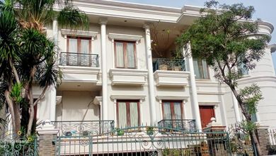 Rumah Prestisius di Kawasan Kelapa Gading, Jakarta Utara, LB 1311m², Harga 12 Miliar