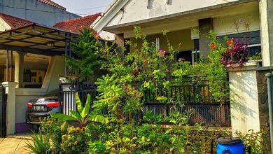 Properti Siap Pakai di Area Depok II, Depok, LT 105m²