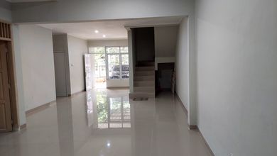 Dijual Rumah Nyaman di Lippo Karawaci, Tangerang - LT 144m²