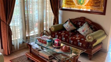 Rumah Area Premium Karawaci, Tangerang - Harga Terbaik 2,8 Miliar