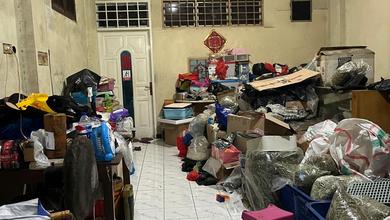 Rumah Mewah di Jembatan Lima, Jakarta Barat, 4 KT, LT 140m²