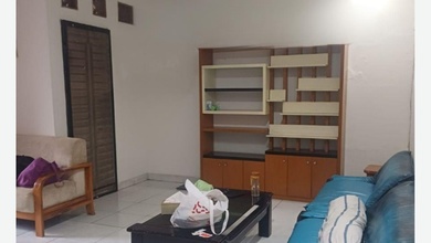 Disewakan Rumah Murah di Pejuang, Bekasi, LT 120m²