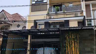 Rumah Mewah di Kawasan Kelapa Gading, Jakarta Utara, LB 400m², Harga 7,5 Miliar