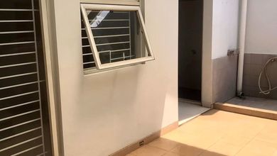 Rumah Sewa Murah Lokasi Metland Menteng, Jakarta Timur, LB 160m²