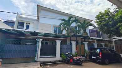 Kesempatan Langka, rumah Prestisius di Rawamangun, Jakarta Timur, LB 620m²